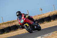 cadwell-no-limits-trackday;cadwell-park;cadwell-park-photographs;cadwell-trackday-photographs;enduro-digital-images;event-digital-images;eventdigitalimages;no-limits-trackdays;peter-wileman-photography;racing-digital-images;trackday-digital-images;trackday-photos